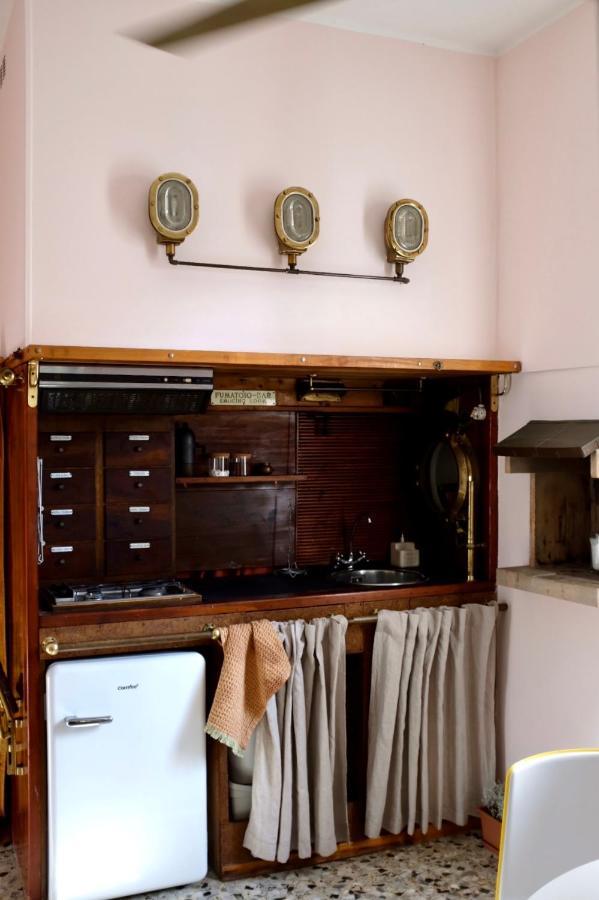 Venetian Pink Apartment In Dorsoduro Exterior photo